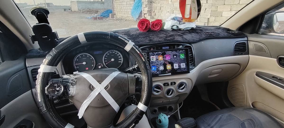 السلام عليكم  اكسنت  2010 كوريضررها بوند و جاملق جهت نفر مبدل
محرك و كير شرط تواير كلو جديد  
كير توماتيك تدفئ🥵 و تبريد  🥶 فول
سعر 92 بيها مجال 
رقم  البصره  شرط تحويل وكالة  بلموصل
***********
