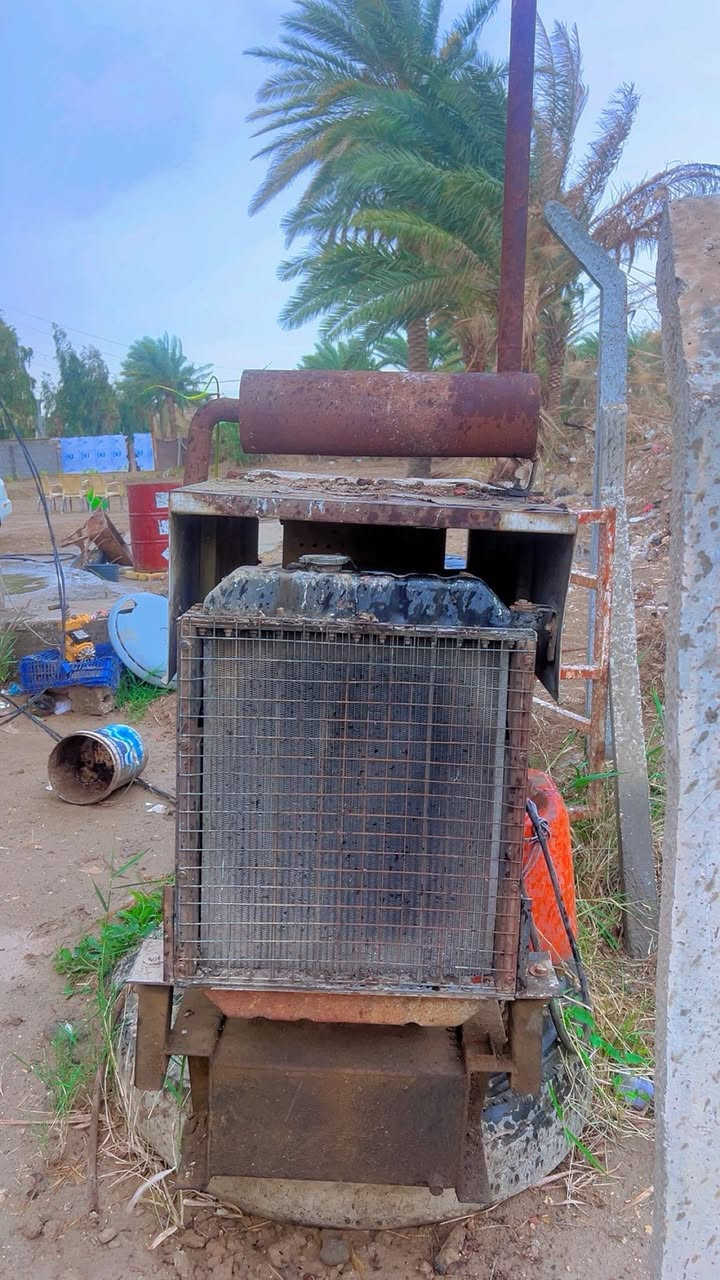 بيركنز ٣٠كيفي ثري فيز ١٢٠امبير ٤اسلندر استخدام للبيت فقط نقص باتري فقط للبيع الاستفسار على رقم ***********
