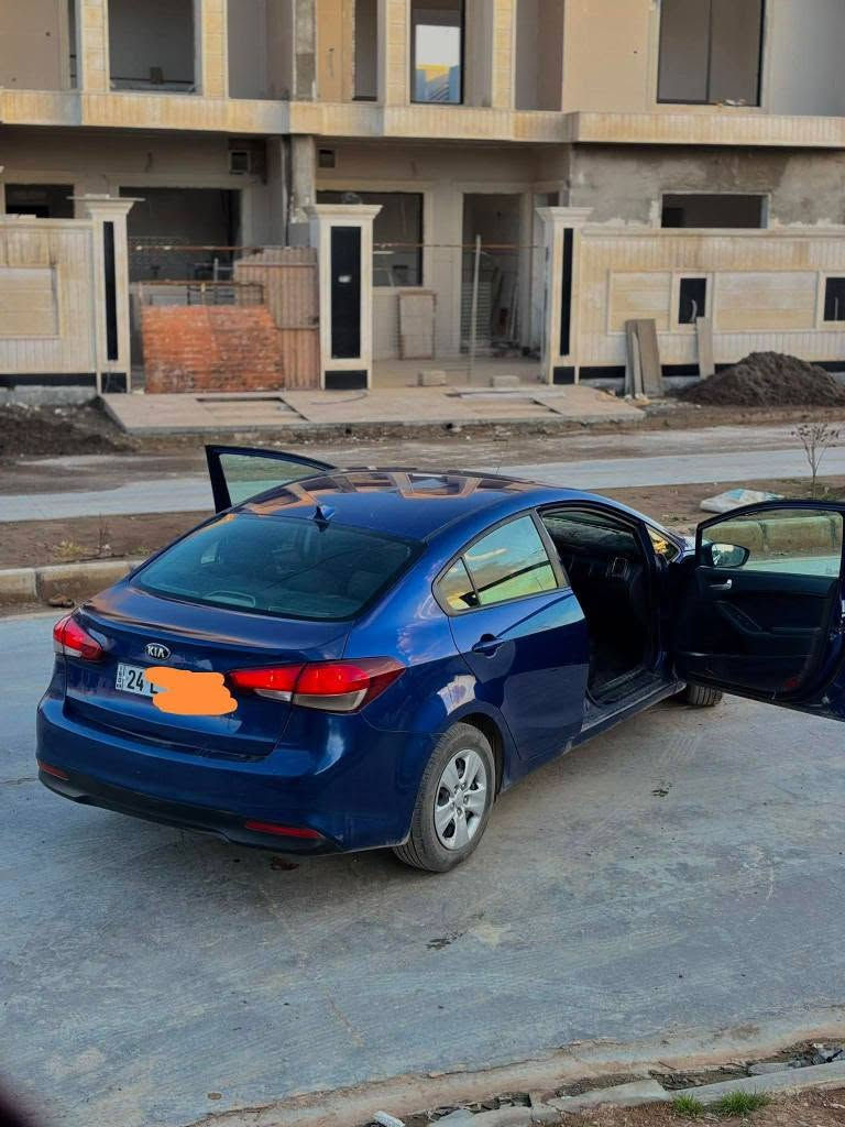 كيا فورتي 2018 امريكي رقم دهوك سنويه  جديده سياره باسمي  محرك ٢٠ شرط كير At شرط ماشيه ٦٤ الف ضرر قبغ الصندوق صبغ فقط بدون دواخل السعر ١٢٥ وبيها مجال *********** موصل, نينوى
