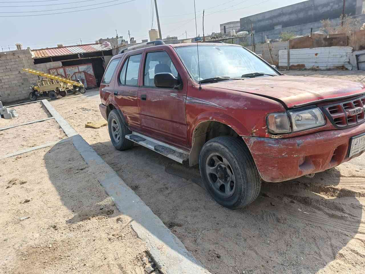 ‏سياره ازوزه للبيع مديل2000كير ومحرك جدد توه شادهن كير ومحرك VVT سياره بسمي  رقم بصره
‏نقص جامة السايق  المكان كرمة علي منطقة الخيط النزله الثانيه  السعر 45وبيه مجال قليل  رقمي ***********
