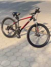 جيانت ATX ٢٧.٥ • فريم المنيوم • إطارات Kenda