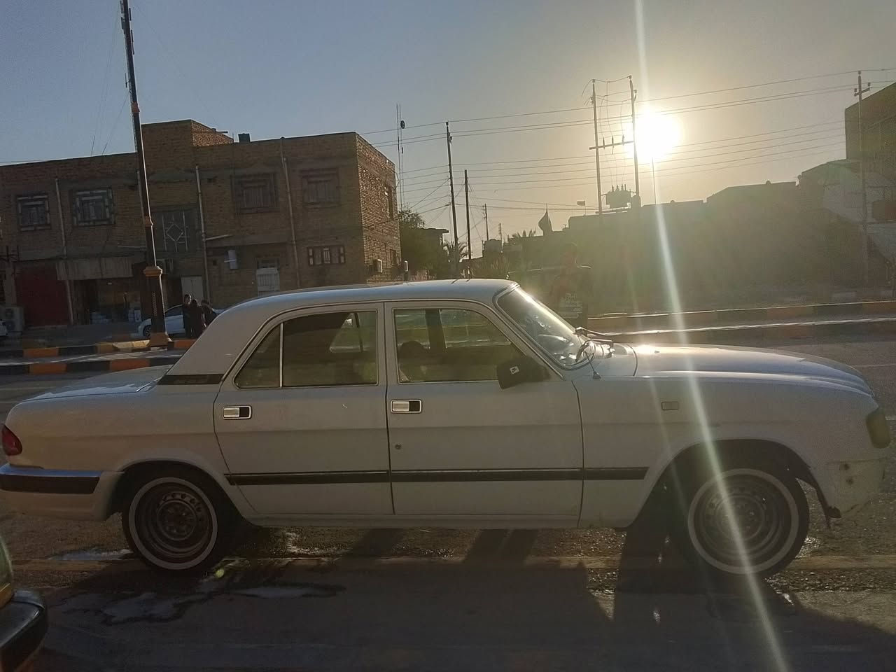 سياره كامل المواصفات تبريد ومكينه جاهزه من كلشي الاستفسار عل رقمي الخاص
***********
