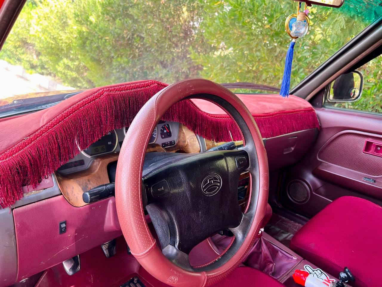 پــــیـــــــکـــــــاب دێــــــــــــــر (2009)....
مەنەفێس ئەصڵی و دەشپول مەرزیە........
مەکینە بەخ بەشەرتی باشترین فیتەر........
گــــــــێـــــڕ و ئەکــــــســــلی بەشەرت.......
گــاعــی و ناو بۆدی جوانە تایەی تازەیە...
***********
