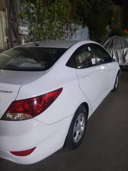 اكسنت خليجي بها قطعتين بونيت نص جامرخ سياره 2012 بس مكتوب بالسنويه 2011 تحويل ثاني يوم سعرها 98 وبمجال قليل تواصل فقط واتساب *********** كركوك, العراق
