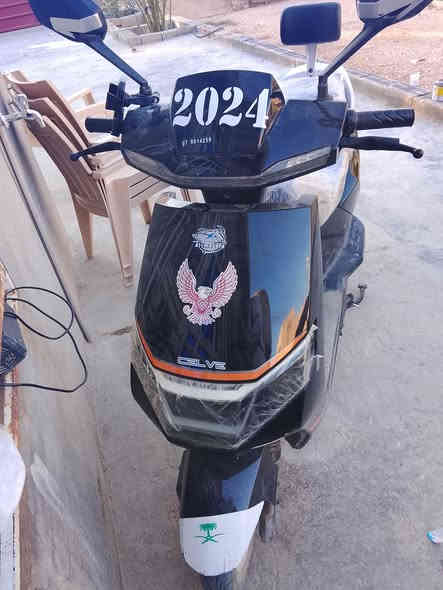 موطور سنفور شحن 4نمر و 6بطاريات حجم كبير  موديل2024  بعده جديد شركه سويجات رايده 800وبي  مجال بسيط  كامله مكمله كلشي ما بدل بي لْـۆ برغي والدراجه حيل حلوه ونضيفه ماشيه 2000بعد اخت الزيرو و الدراجه عل ايد جناي وحيل معتني بيه ومامتعبه وكفراته حيل جديد لا كسر ولا فطر
الاستفسار عل رقم فقط 
***********
مكاني القائم الكرابله
