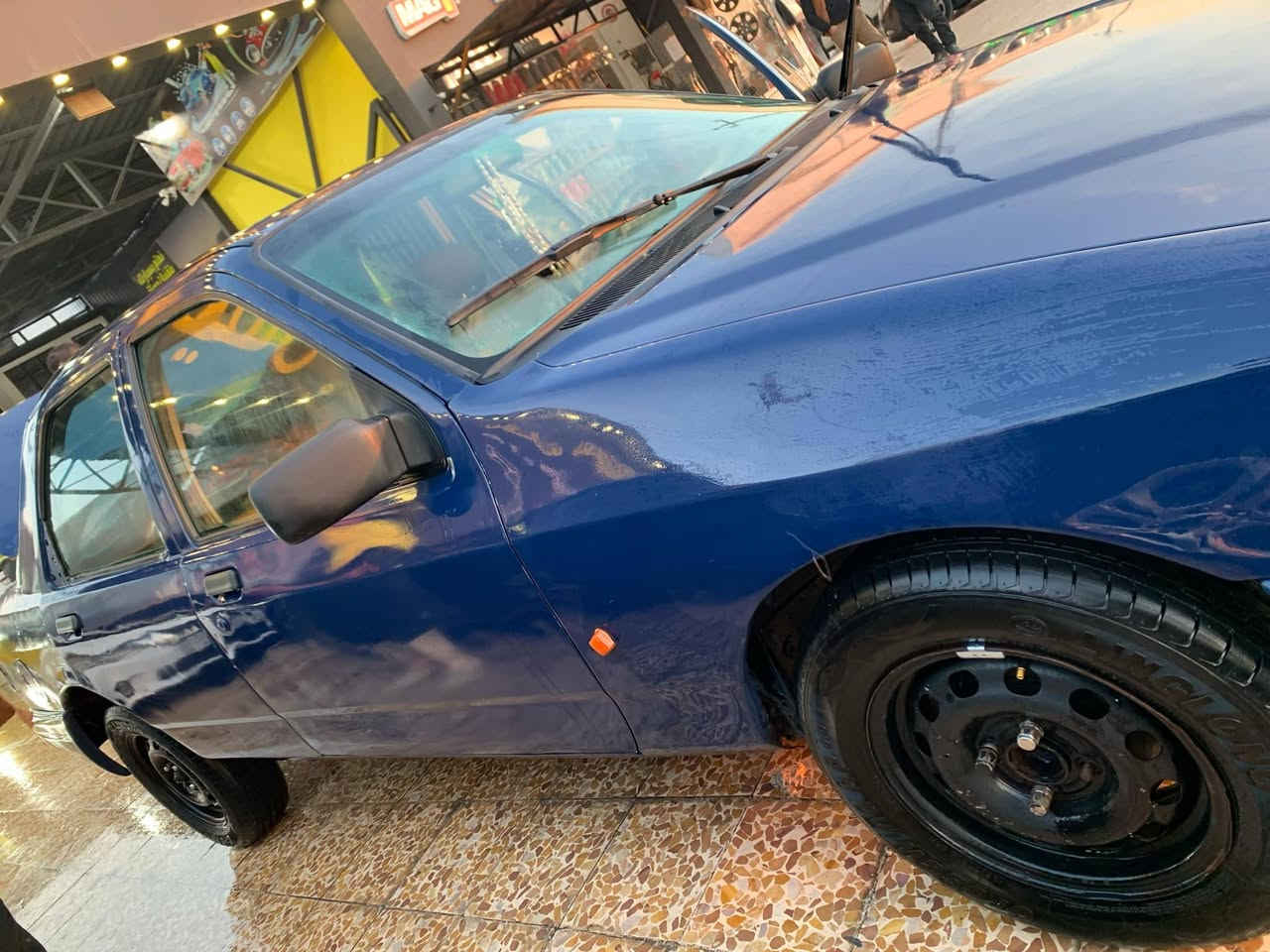 السلام عليكم سياره للبيع فورت سيرا
 محرك 6 مال كصة
رقم نينوى الماني 
كاربون بيها 
صبغ عام 
سيارة جديدة ونضيفه
غراض كلها مال كصة 
كعدتها ونصبتها حلوة مرتبة
سعر 30 وبيها مجال
 استفسار ***********
اسيا *********** 
متواجد عالنت والارقام بيها واتساب
