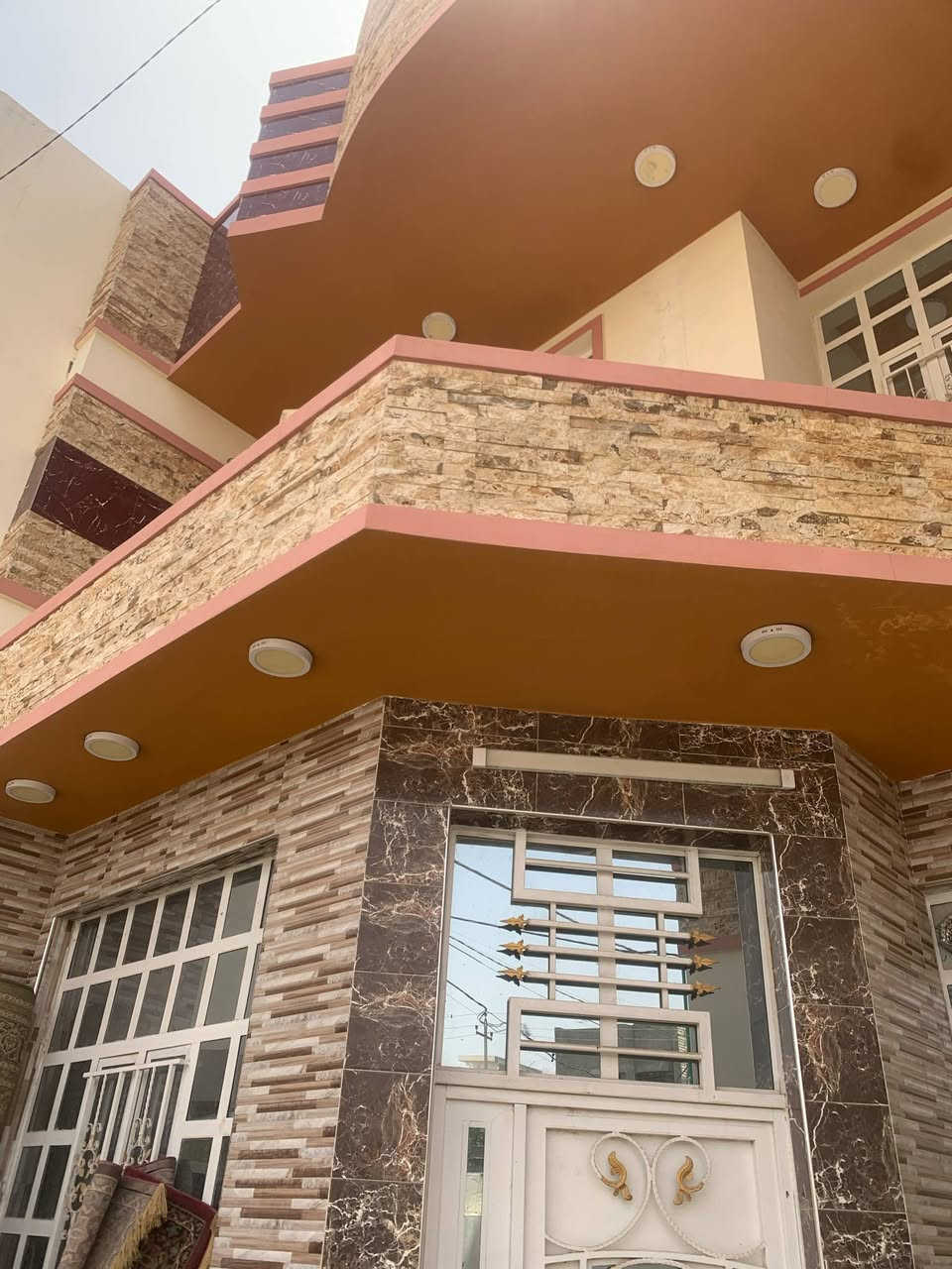 اعادة نشر
للبيع 
حي الامين 
مساحة 145 م
شارع بيت ابو النسورة 
قرب افران الامين
3 غرف نوم 
صالة 
استقبال 
3 حمامات 
مطبخ

بناء طابوق 🧱 
حديث 
طابو صرف

شارعه 10 

مستعجل عالبيع و السعر جداً مناسب  

البيت جاهز للسكن 
للاستفسار الاتصال على الرقم 
***********
