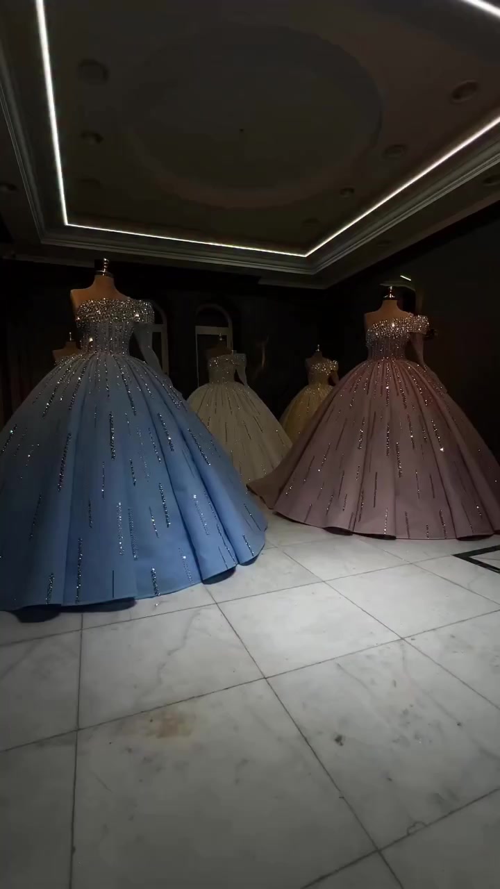 كوني انيقه بزفافك من 😍 محمد جاسم للعرائس 😍♥️😍جمله ومفرق جاهز وتفصيل بإدارة المصمم محمد جاسم شحن متوفر أنحاء❤️ العالم العربي والغربي للتواصل واتس اب ♥️او اتصال هاتفي 963930547838+😍❤️😍


**إذا كنت صاحب هذا الإعلان وتريد حذفه لأي سبب، رجاءا أرسل رسالة إلى الدعم الفني**