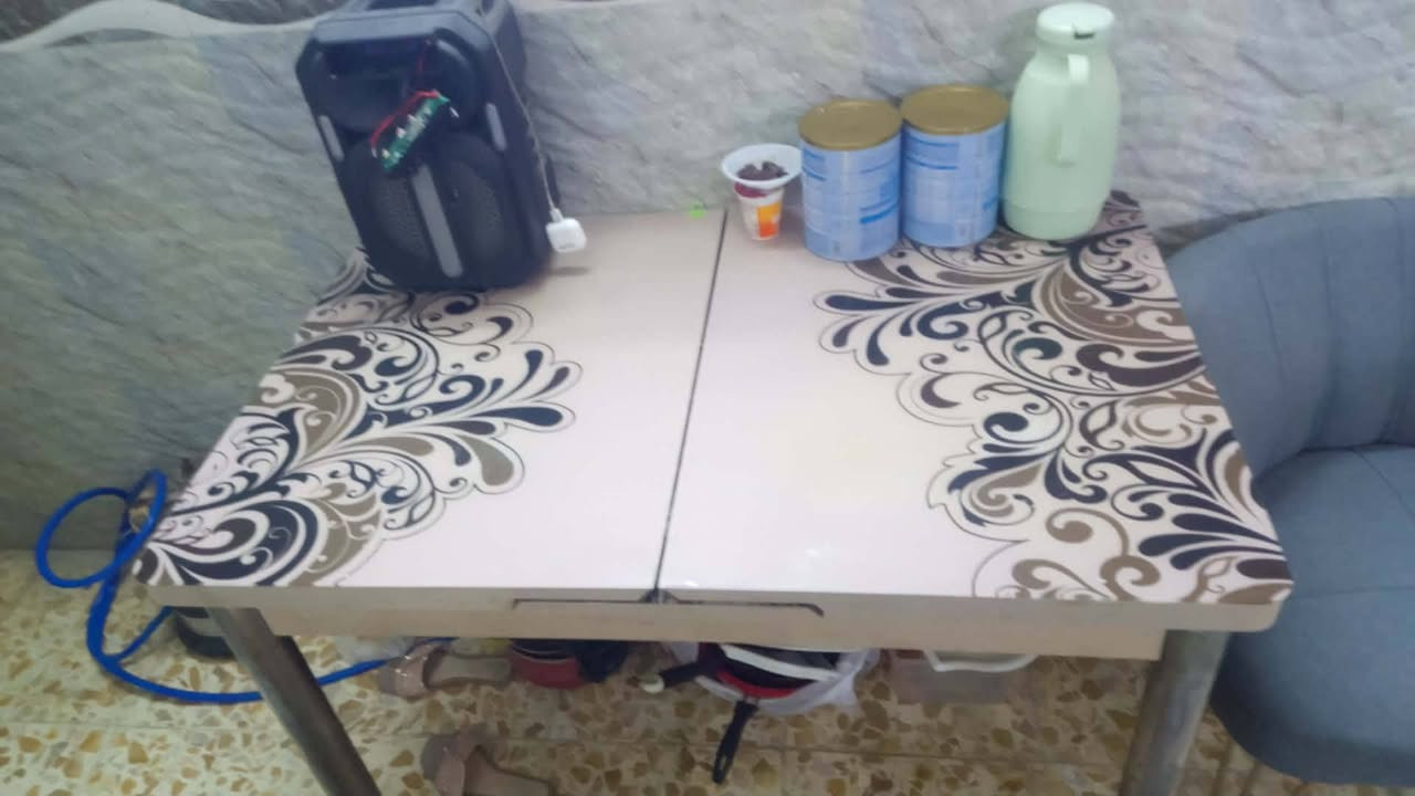 ***********
شراي يتفضل واتساب 
مكيف شنون ٢ طن موسم واحد سعر مناسب 
ميز طعام ويا كرسين 
طاوله وسطيه عنوان بغداد الحرية
