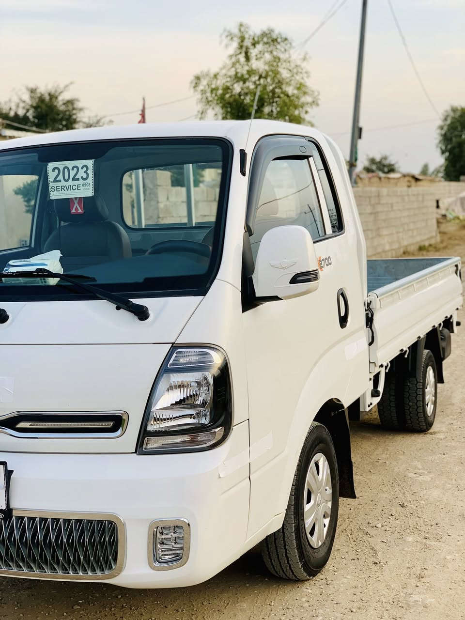 سلام عليكم كيا موديل 2023 رقم بغداد دولي ماشيه 55 الف مكفوله كفاله عامه من بارد وصبغ وتكحيل استخدام شخصي شرط تحويل محرك لاتبخير ولاتنقص سياره بلاديه على شركه الاستفسار *********** غير متواجد على فيس يرهم مرواس جميع المودلات
