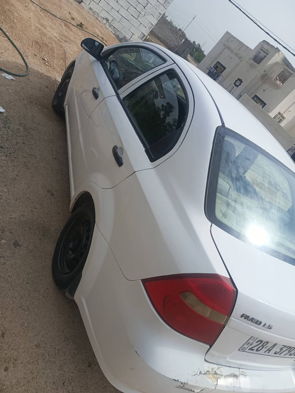 افيو موديل 10 سياره شريكة مكينه وكير حداديه وتبريد وتخم تاير جاهز 
سياره رقم نكليزي سنويه 27  مكان سياره سماوه ناحيه الكرامه سعر  67بيها مجال ***********
