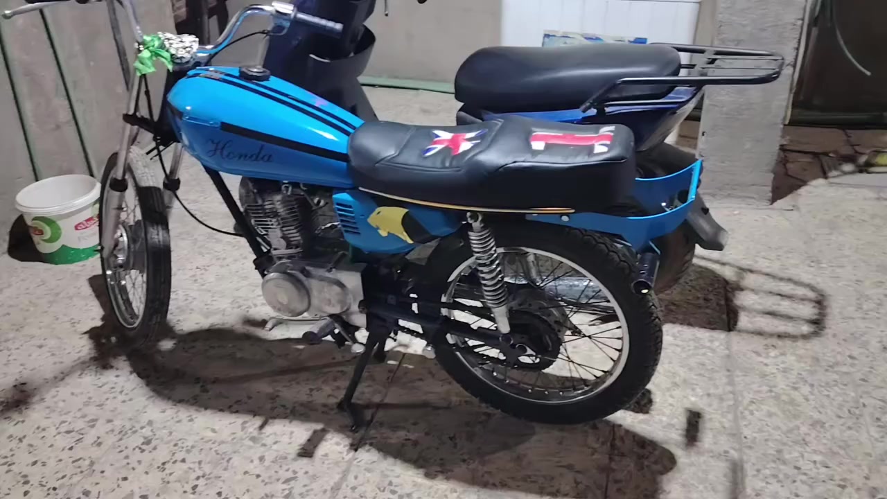 دراجه ايراني للبيع سعر ٤٥٠ بيها مجال دراجه بيها خيط تبخير مكينه تاكل الكاع بكاني البصره جنينه ***********
