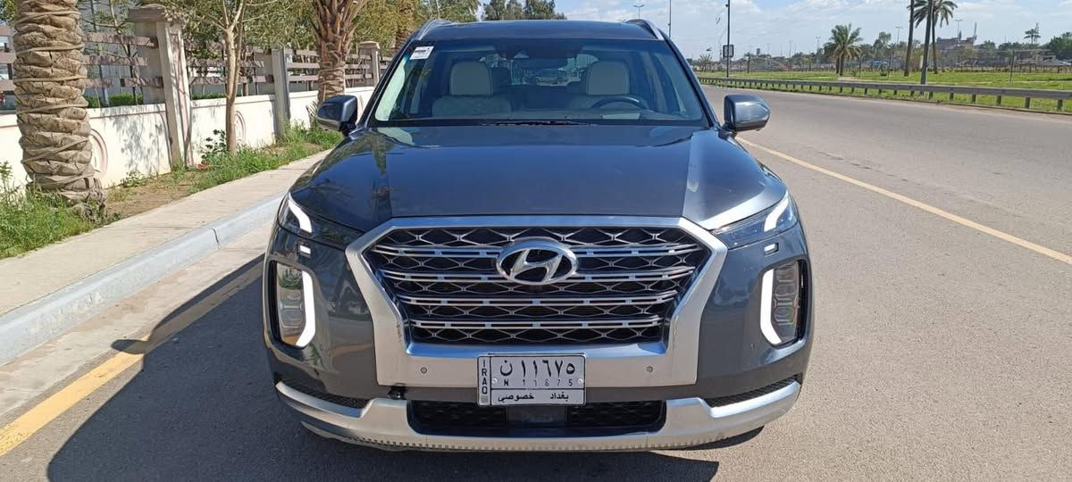 السلام عليكم من رخصه ادمن الكروب المحترم سياره بلسايد لمتد جكرفك 2020 دبل فتحه فول حساسات تحديد مسار كاميرات بالمرايا كاميرا دواره كاميرا داخليه دبل سلايد تبريد وتدفئه بالكشنات الحادث طخات بدون اي قطعه تبديل حتى دعاميه بلاديه السعر 205$ الرقم بغداد 
***********
