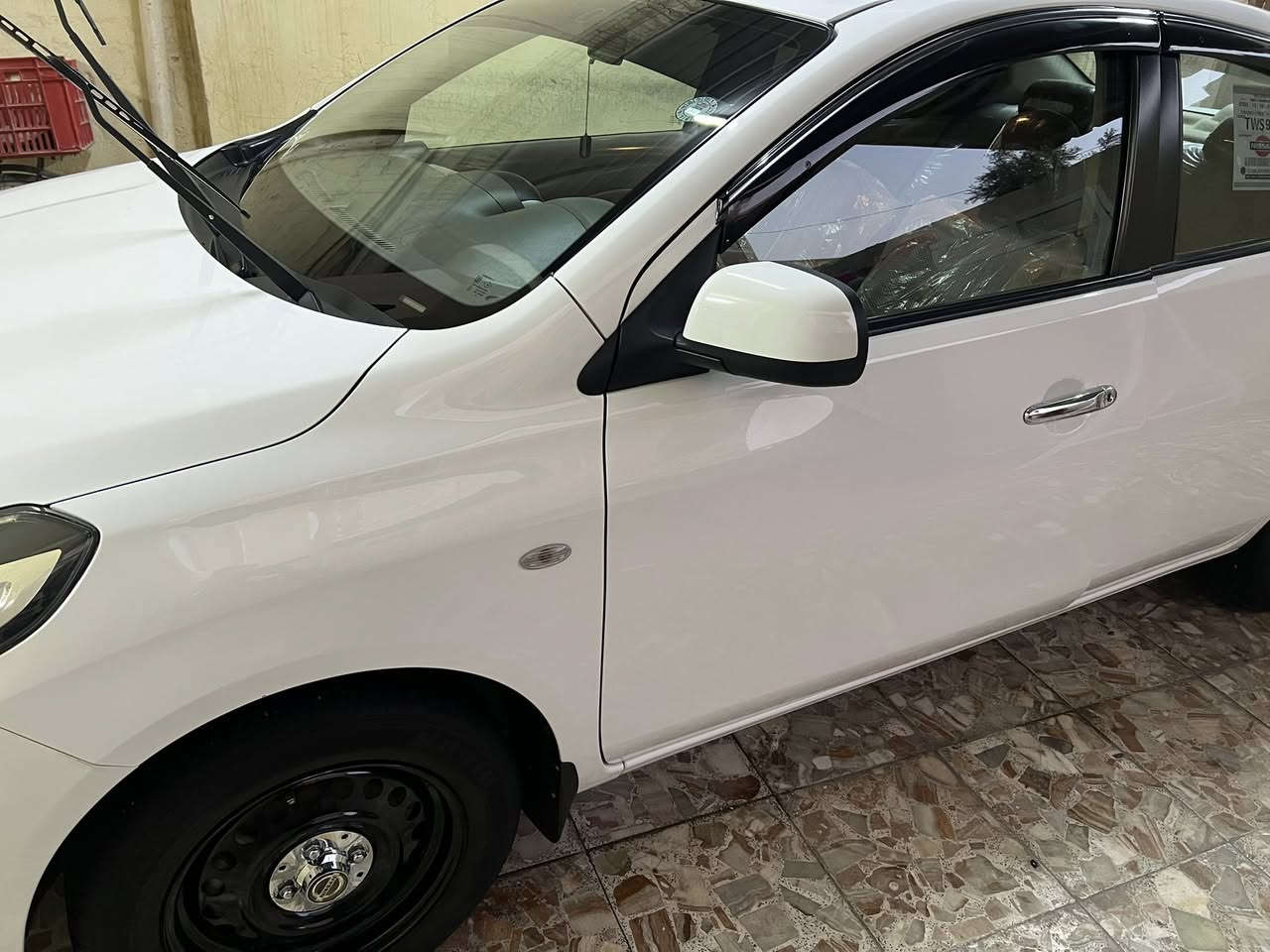 سلام عليكم نيسان سني هندي للبيع موديل 24 اربيل باسمي ماشيه 56 الف
عارضه 122 ورقه وبيه مجال
بغداد الاعظميه 
***********
