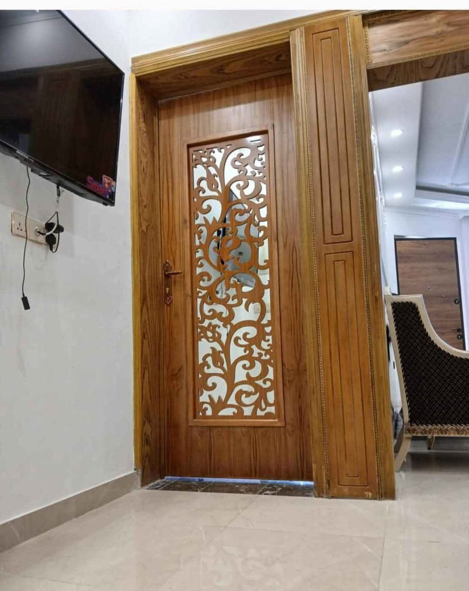 السلام عليكم 
جزء من أعمالي صبغ فقط 
كادر متخصص لصبغ وتلميع كافه الأبواب وغرف النوم 
شغل درجه اولى ضمان الصبغ 
نعمل في كافه محافظه الانبار 
كل ماعليكم الاتصال 
*********** الفلوجة, الأنبار
