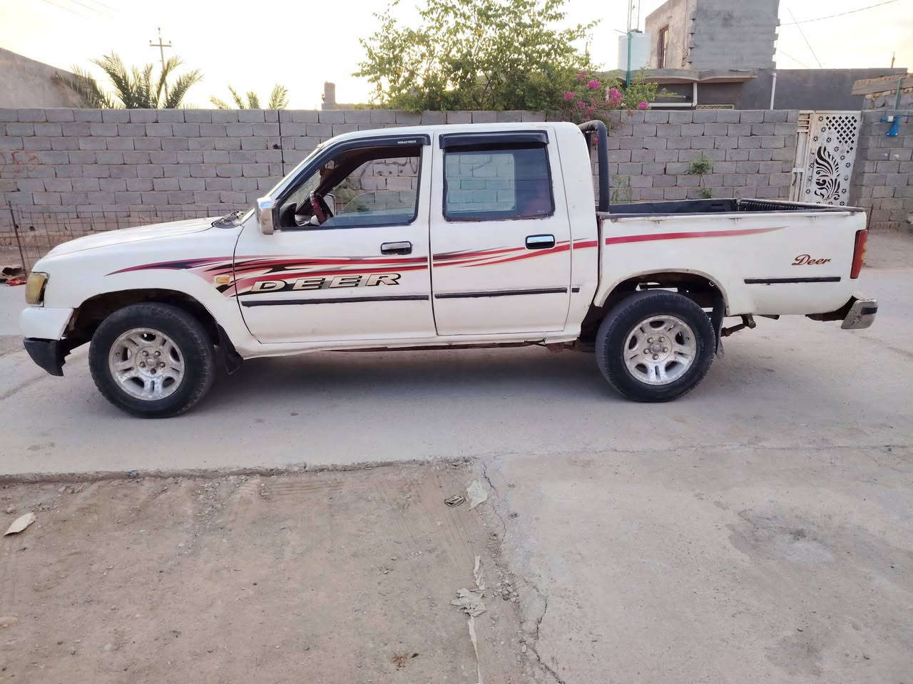سياره دير 2008 السعر 16 وبيها مجال  المكان.. ذي قار.. قضاء الدوايه 
هـــــــ ***********
