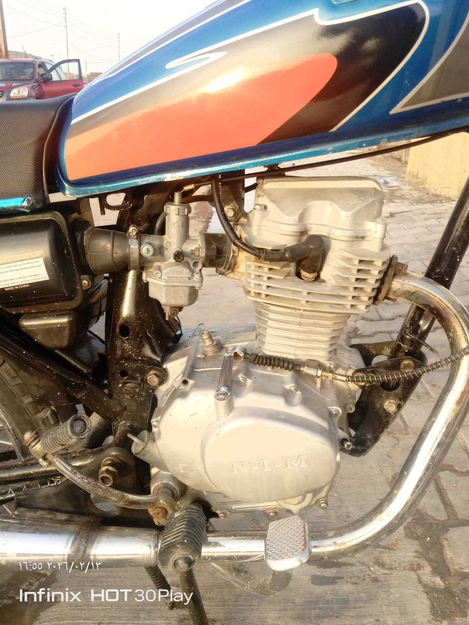 سلام عليكم دراجه للبيع نامه متياز دراجه كامله نقصه بس لاستيك ولف دراجه خير من الله 
بــ300وبيه مجال 
‏‪***********‬‏
