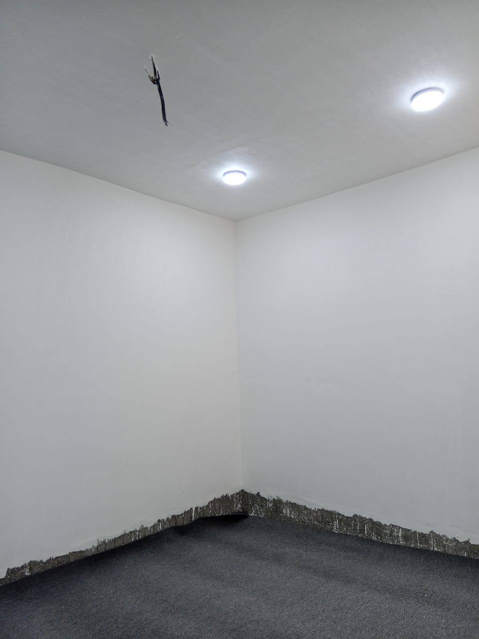 دار للبيع المساحه 50 متر شغل درجه اولا شوفت عينك 
بيت جديد وجاهز للسكن المكان ميسان قرب سكله الكرعاوي شارع الزوار البيت ينباع نقد السعر 21 وبي مجال استفسار 
*********** #الجميع
