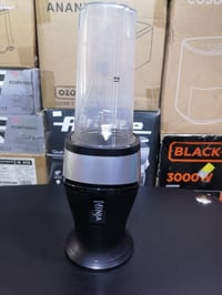 خلاط نينجا • ٧٠٠ واط • شفرات ستانلس