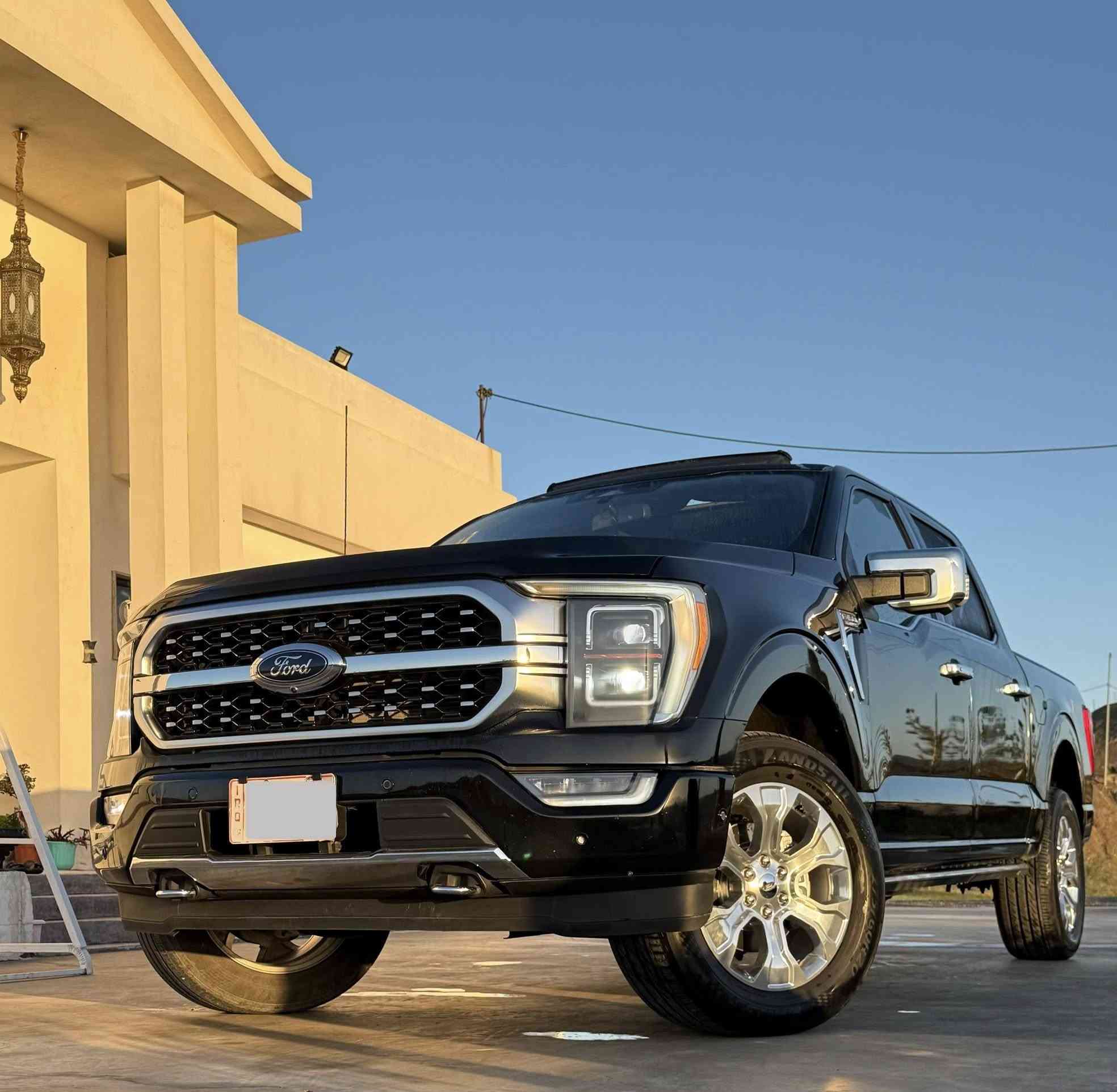فورد( F 150 ) پلاتينيوم
المحرك : 8 سلندر (5000) المرغوب
باب طويل:بدي قصير
بدون حادث :فقط ملاحظه بسيطة
موديل : 2023
اللون : اسود
عدد الاميال : (40) الف ماشيه
فول مواصفات
رقم : كاتى
السعر :٣٨٠
العنوان : اربيل
للاستفسار : بالخاص او رقم الهاتف
***********
