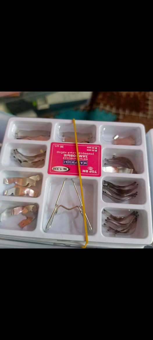 اشياء تخص الاسنان علق على الصورة ويجيك السعر


**إذا كنت صاحب هذا الإعلان وتريد حذفه لأي سبب، رجاءا أرسل رسالة إلى الدعم الفني**