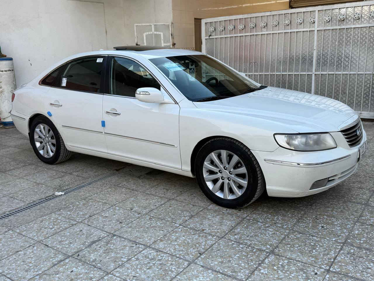 السلام عليكم ازيرا خليجية 2009 رقم بغداد بسمي فوول مواصفات محرك 3300 بيه صبغ جاملغ امامي جهه اليمين مع جاملغ خلفي اثر جراد بدون معجون بدون دواخل باقي السياره مكفوله على الفحص سيارة جديدة وجاهزة ما بيه اي نقص محرك كير مكفولات صدر امامي خلفي جديد تخم تاير جديد للاستفسار *********** السعر 100 ورقة مكان بغداد
