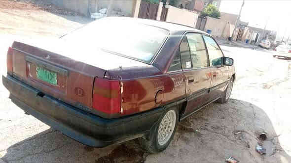 ئۆمیگا بۆ فرۆشتن مەکینە 20ی گێڕ عادیە مۆدیل 1990 سەنەوی سپی وەکالەشی لەگەڵە نرخی 15گەڵاو معامەلەی برایانە 
ناونیشان هەولێر تۆبزاوە ناحیەی ڕزگاری ڕێگای موصل خبات 
بۆ پەیوەندی 
*********** أربيل
