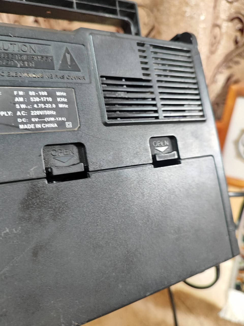 راديو فلاش رام صيني قديم 1998
سحبه قوي موجه اف ام اي ام وتسع موجات يشتغل باتري كبير 4 وشحن كهرباء سعره 25 اكو توصيل جميع المحافظات العراقيه


**إذا كنت صاحب هذا الإعلان وتريد حذفه لأي سبب، رجاءا أرسل رسالة إلى الدعم الفني**