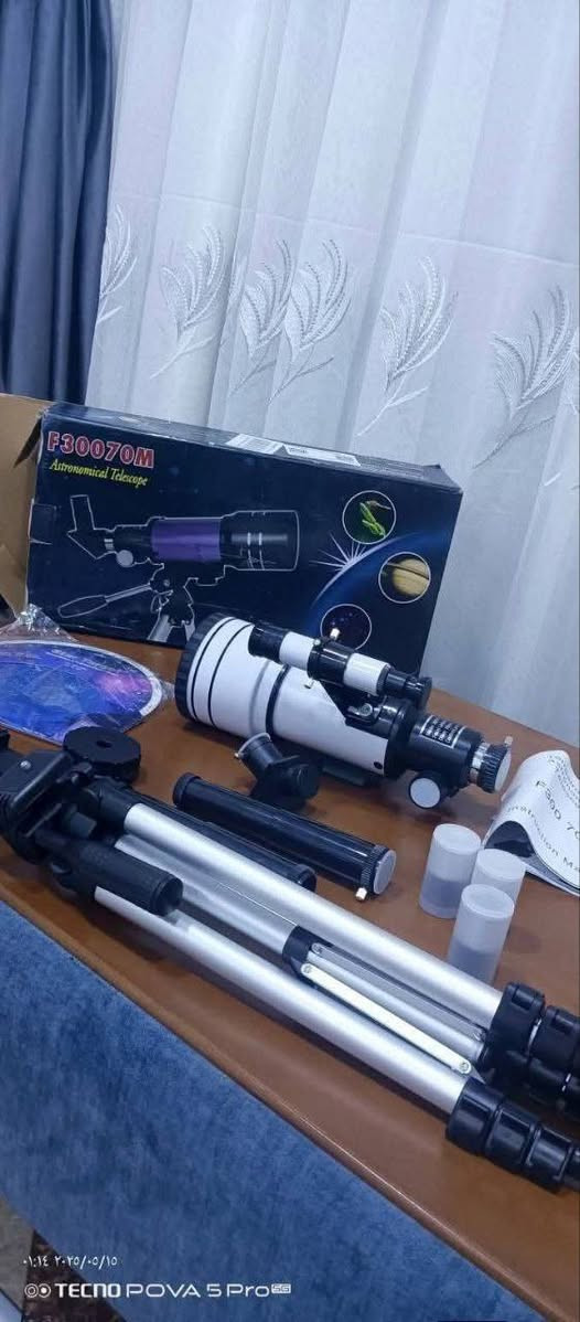 تلسكوب 🔭 F30070M لمشاهدة وتصوير القمر
رخيص و سهل و قوي
كامل ملحقات 
السعر 50 الف مع التوصيل


**إذا كنت صاحب هذا الإعلان وتريد حذفه لأي سبب، رجاءا أرسل رسالة إلى الدعم الفني**