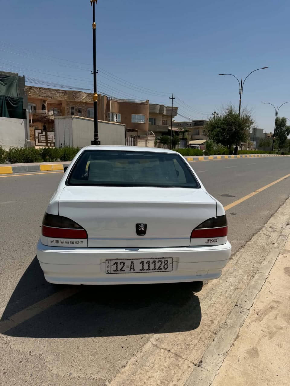 السلام عليكم
للبيع بيجو 306.  $58 وبي مجال بسيط 

موديل 2003
رقم نينوى مسطرة 
هزه وسنويه جديده 
⛽كابون بانزين بيها 
🚫🚫 باب السايق
الداير الخلفي صبغ
بدون دواخل 
محرك وكير شرط 
جمات كهرب 
قفل مركزي 
تبريد ثلج 
العنوان موصل حي الحدباء 
التفاصيل عل الرقم 
***********
***********
