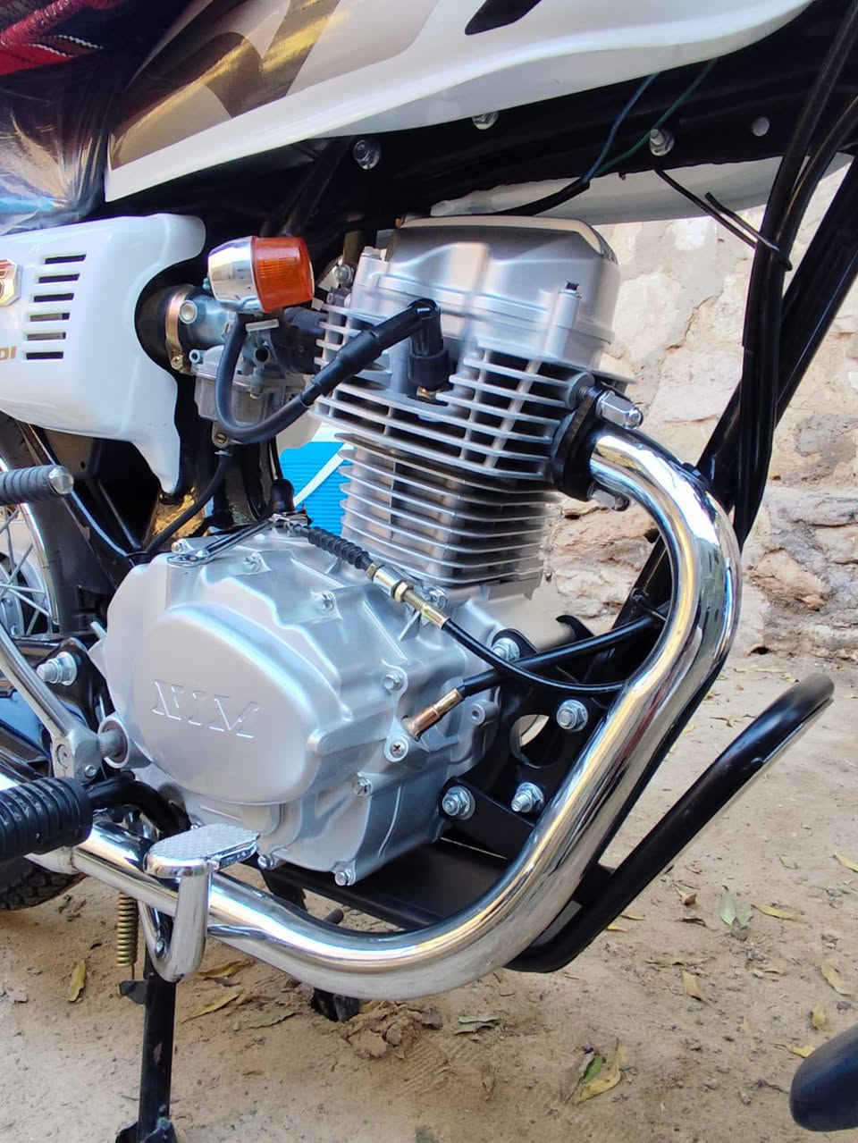 للبيع دراجه وكيليه انضف من الصوره مكان مشخاب السعر مليون ***********
