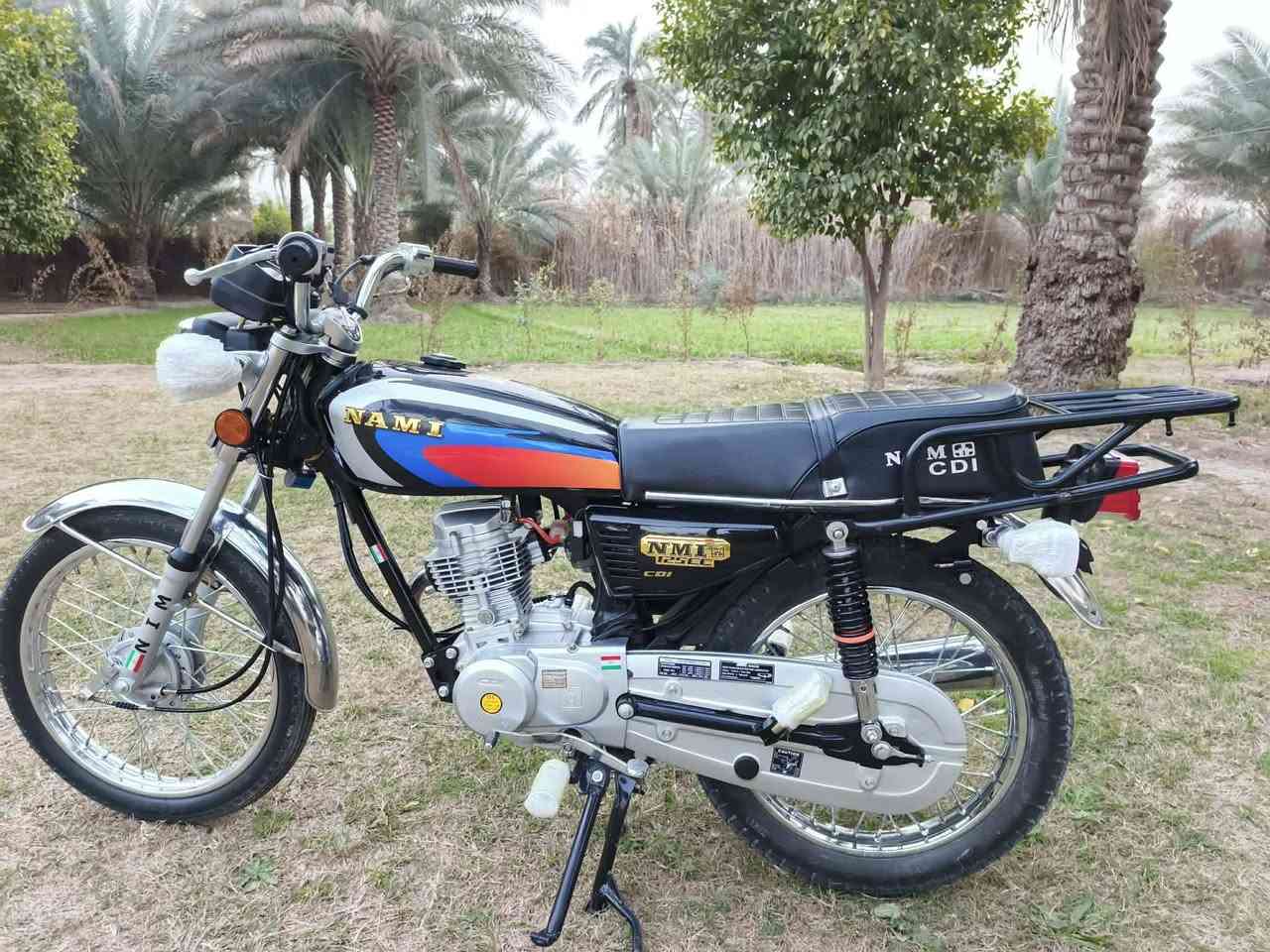 سلام عليكم متياز شبه الشلامجه 3,احرف سوبايه سوده الاصلي دراجه  نضيفه كلش  دراجه مال جناي مو بيع وشره ومتوازي عليه 
تانكي مغلف هوه وصفحيات شوفت عينك 
مديل 27 

725 وبيه مجال للطيبين 
***********
