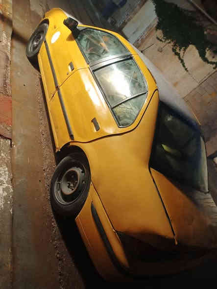 سمند للبيع كير ومكينه مكفول كشره شوف لعين كله شغاله سنويه نافذه بل 25 شهر 9هيه غرامات ماداكه المكان المجر الكبير السعر 16 الرقم الماني ***********
