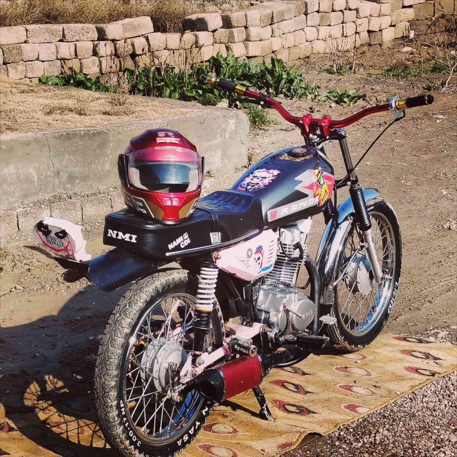 السلام عليكم
للبيع دراجه 
نامى شلامجه 
محرك مفتوح مبدل رنكات بستم فقط 
نشاط وشلعه ومعدل شرط 
ستيرن بطح رياضي 
يدات رياضي 
عقل رياضي 
كزوز رياضي 
ما تصرف عليه ربع 
السعر 525 وبي مجال 
مكاني صلاح الدين قضاء الشرقاط 
الاستفسار اكثر اتصل ‎0787 424 6300
