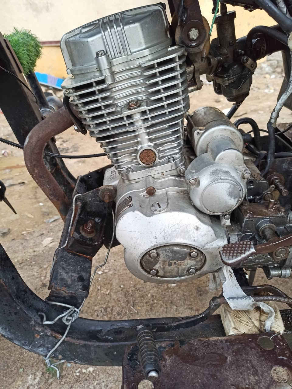 سلام عليكم محرك امتي ايار لبيع شغال محرك بلادي ماء مفتوح شريكه بعده لعلم تجي تفحصل المحرك يلله تاخذه السعر 125 مكاني البصره حي المهندسين شارع المقيمين محرك نضيف وشركيه ماء مفتوح ابد الخاص محفتوح


**إذا كنت صاحب هذا الإعلان وتريد حذفه لأي سبب، رجاءا أرسل رسالة إلى الدعم الفني**