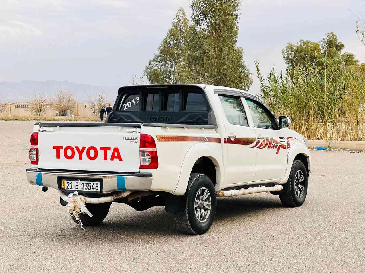 مەرزیە مۆدێل2013
سەیارەکە حیزام بۆیاغە بی ناوگرتن 
بتطل
سەنەوی نویە بەناوی خۆمانە
سەقفی هیچی پەوەنییە
مەکینەی کراوەتەوە بەلام بەشەرت
دەنگ و بوخاری نییە
غازی ئیتالی بۆ بەستراوە
سەیارکی پاکوخاوێن و توندوتۆلە
نرخ.167
ژ.م***********/ڤیبەر و وەتساپی لەسەرە
*********** كويسينجاك, أربيل
