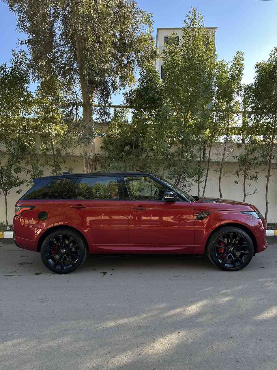 رانج روفر (سبورت) HST موديل : 2019
فول فول مواصفات بصمة بانوراما فتحه  
عليه سستم اضافي للداخل مال SVR 
ماشية : 66 الف 
المواصفات 
بانوراما 
بصمة 
بصمة ابواب 
تحكم ستيرن جهتين 
كروز سرعة 
ستيرن كهرباء 
شاشة 
كاميرات 360 درجه 
3قطع  تبريد 
مكينة 6 سلندر 
سوبر جارج 
رادارات 
تحديد مسار 
قيادة ذاتية 
كشنات جلد 
كشنات كهرباء
كشنات تدفئه + تبريد 
لون الداخل احمر 
ذاكره خزن ميموري 
جكات 
ويل كب بلاك
لايت زنون 
بلوجكتور 
لد امامي 
مري شفط كهرباء 
ترحيب 
اشاير بالمري 
دوسات كهرباء 
سايد بريك دكمة 
سستم صوت سماعات  (MERIDAN)
حساسات امامية + خلفية 
اطفاء ذاتي 
صندوك  كهرباء 
انارة داخليه LED 
(رقم بغداد الجديد مشروع وطني بأسمي ) 
ملاحظة : السيارة وارد امريكا . فقط الدعاميه الاماميه بدون لا بنيد لا شاصي ولا اي دواخل للراديتر مواصل حادثه كلش بسيط ايرباك طاك وراجع سستم 
العنوان : بغداد الصليخ ال600

للاستفسار 
(***********)
