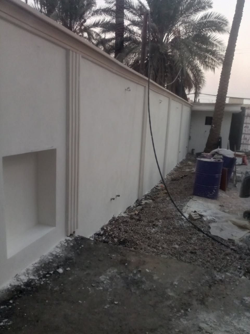 كاد اللبخ متفرغ كون من اربع خلفات ثقل ناعم شغل تصفير ماده طلس تركيب قبلنات تواصل ***********
