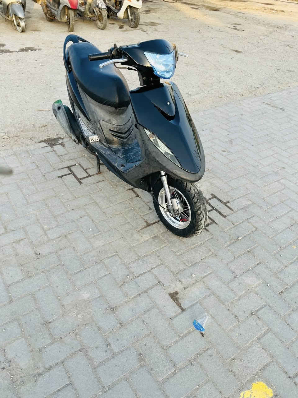 ‏سلام عليكم دراجة ماكس عدلة دراجة بلادية صالح أسبوعين من طالعة من الغربة مكينة ما مفتوحة كفالة دراجة كلها السعر بواحد كلها رقم واحد وكاني بصره جنينة رقمي ‎***********
