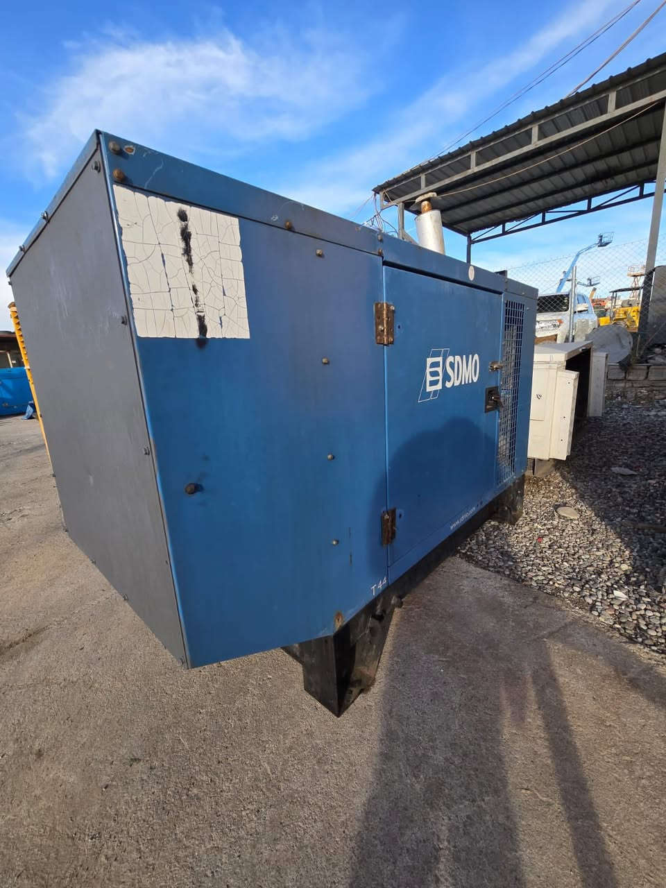 ☎️☎️*********** مسيبوشي ياباني اصلي استيراد اوربي 40 كيفي ضمان محرك وتوليد بلادي ممفتوح عنوان اربيل صناعة شمالية متوفر توصيل
