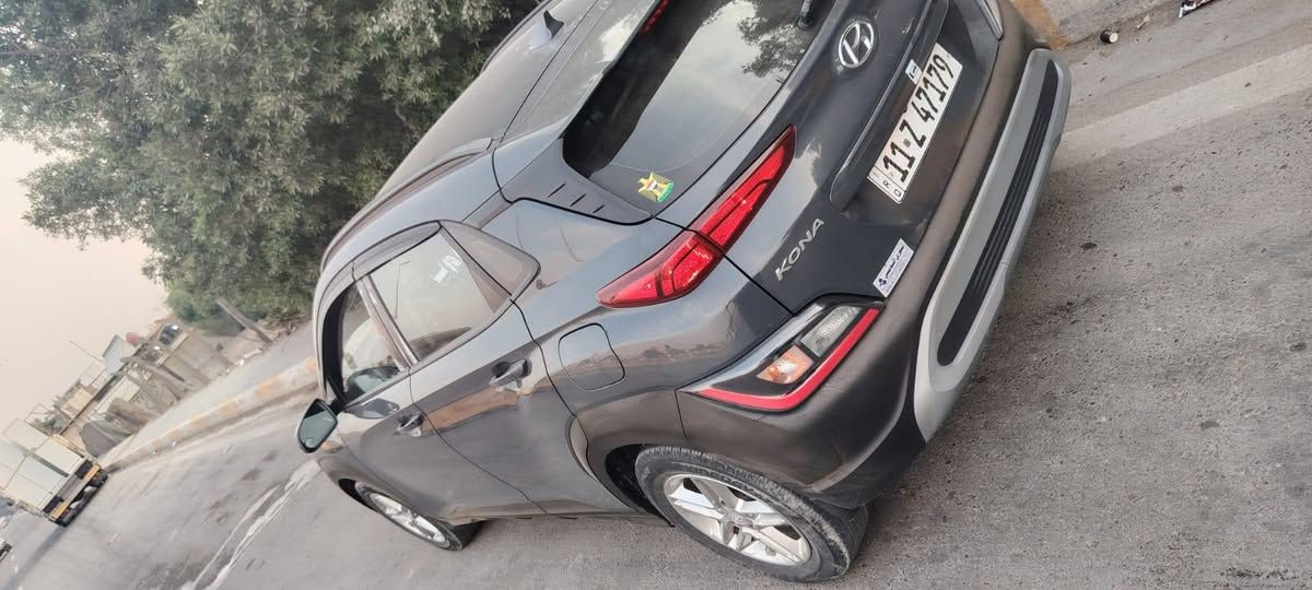 السلام عليكم 
هونداي كونا 2023  مرقم بغداد 
 وصور الحادث مرفقة والسونار
بجم كبس شاصي لغد مكفول 
سياره ترقيم جديد ماشيه 38000 كيلو متر
المواصفات : فور ويل/  اشاير بالمري/ رادار امامية  /شاشه كبيره/تحديد مسار / شاشة اعطال 
تدفئة كشنات / مود درايف /اطفاء ذاتي / شاشة كبيرة / مانع انحدار / كروس سرعة / مكينه2000دوش  
مكاني بغداد السعر149$ وبيه مجال
***********
للبيع فقط
