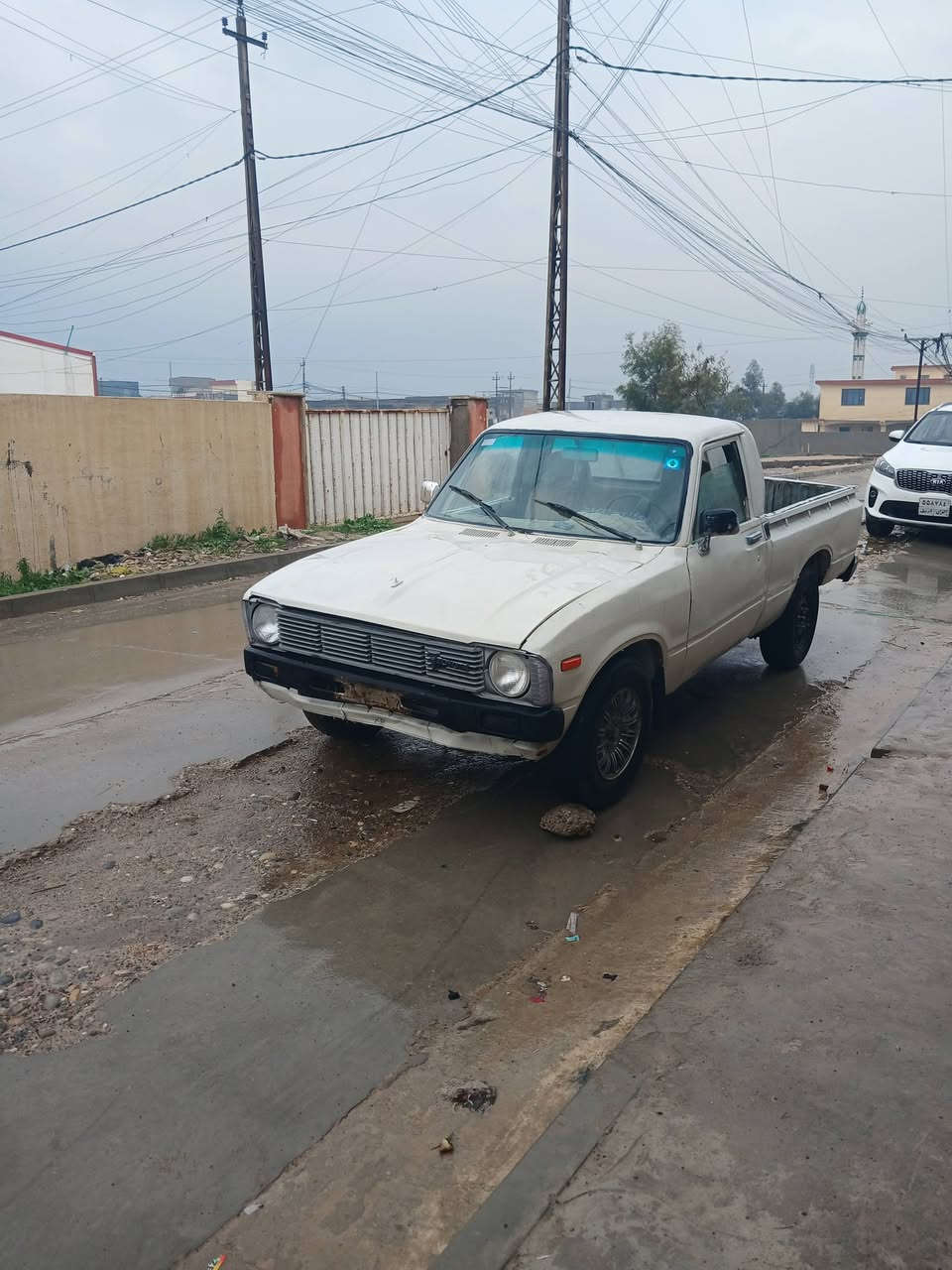 للبيع 
بيكم تيوتا موديل 1980
رقم جديد هزة جديدة اني شرعي 
شرط وكالة و.تحويل مكاني الموصل 
كير محرك شرط شاصي شرط 
محرك معمر جديد قبل رمضان مصبوغة. جمالية 
مكاني الموصل الجانب ايمن / سعرها 30 $ بيها مجال
*********** / يتوفر واتساب ايضا
