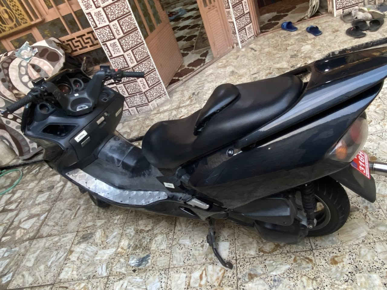 السلام عليكم فورزة 06 اوراق نضافه كدام عينكم كهربائيات شغاله وجه بومه عوزها نقوصات بسيطه يوكعن من سعرها مكاني المعامل حي النصر 550 وبيها مجال + ترهم مراوس


**إذا كنت صاحب هذا الإعلان وتريد حذفه لأي سبب، رجاءا أرسل رسالة إلى الدعم الفني**