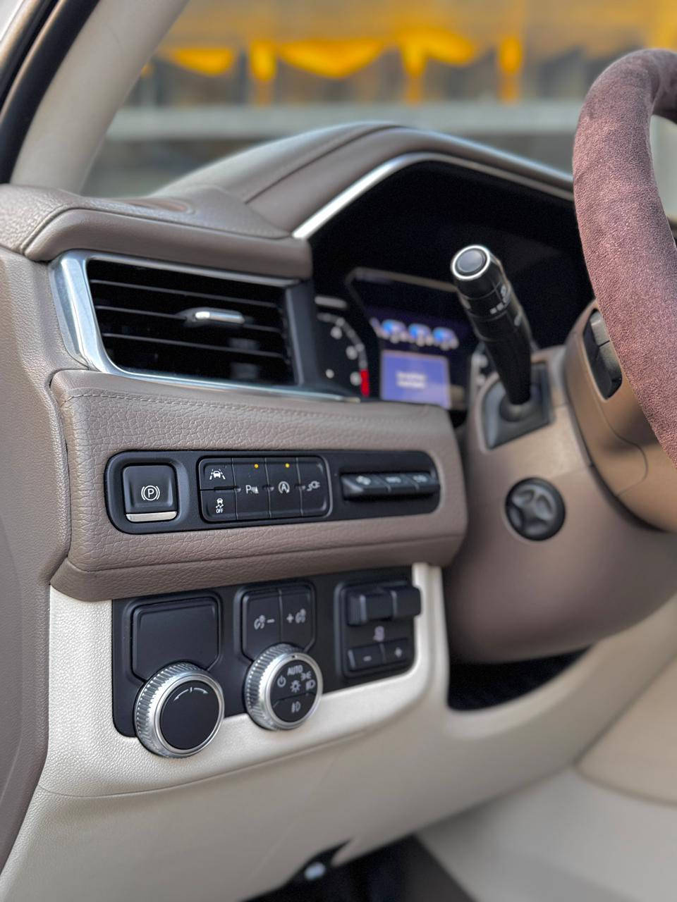 السلام عليكم
جمسي يوكن دينلي ٢٠٢١ امريكي 
رقم شمالي سيارة بدون ضربة فقط قطعين بخ مكينه وكير كفاله 
فول مواصفات معروفة مواصفات الدنلي 
السعر ٤٣٥ وبيها مجال 
للأستفسار ***********
