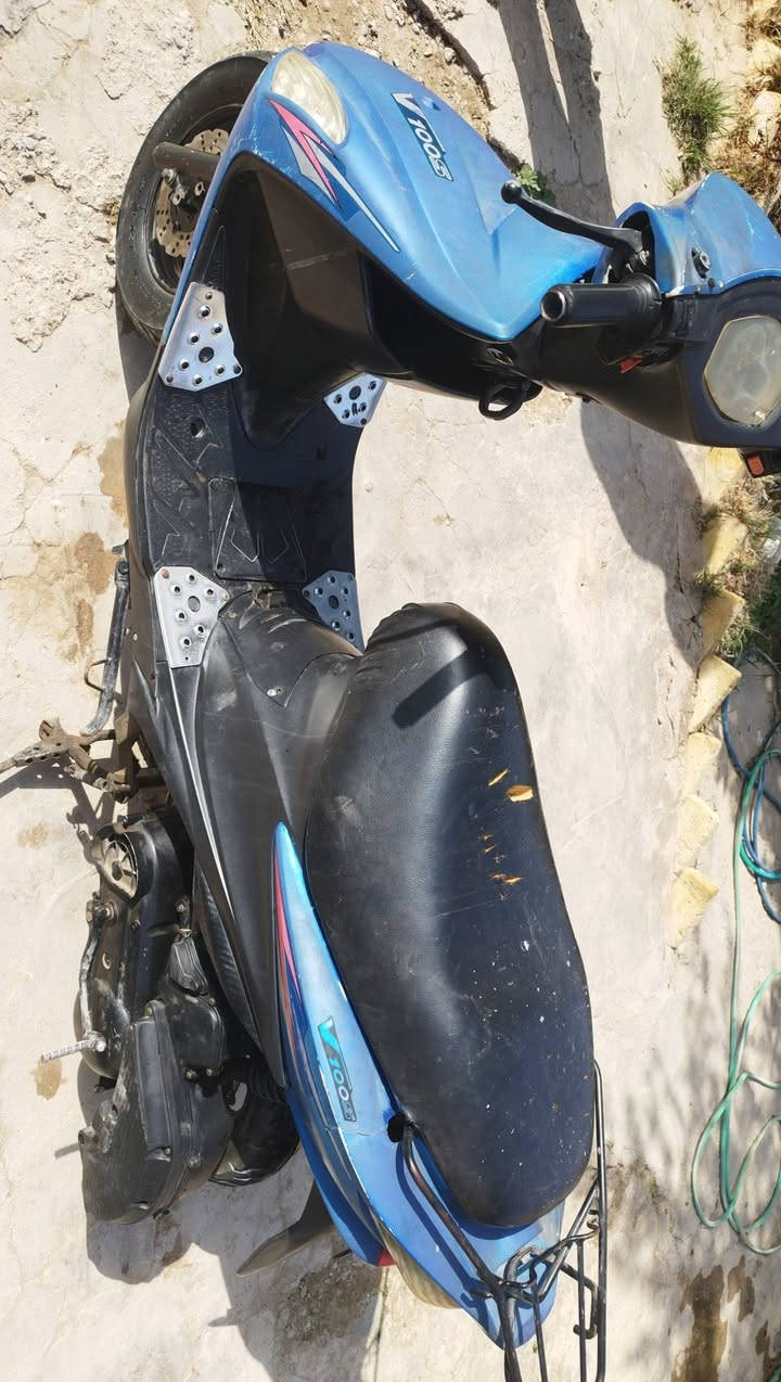 ادرس ماليزي نضيفه كهربائيات شغاله سلف هندر كله شغال السعر 200 وبيه مجال للطيبين


**إذا كنت صاحب هذا الإعلان وتريد حذفه لأي سبب، رجاءا أرسل رسالة إلى الدعم الفني**