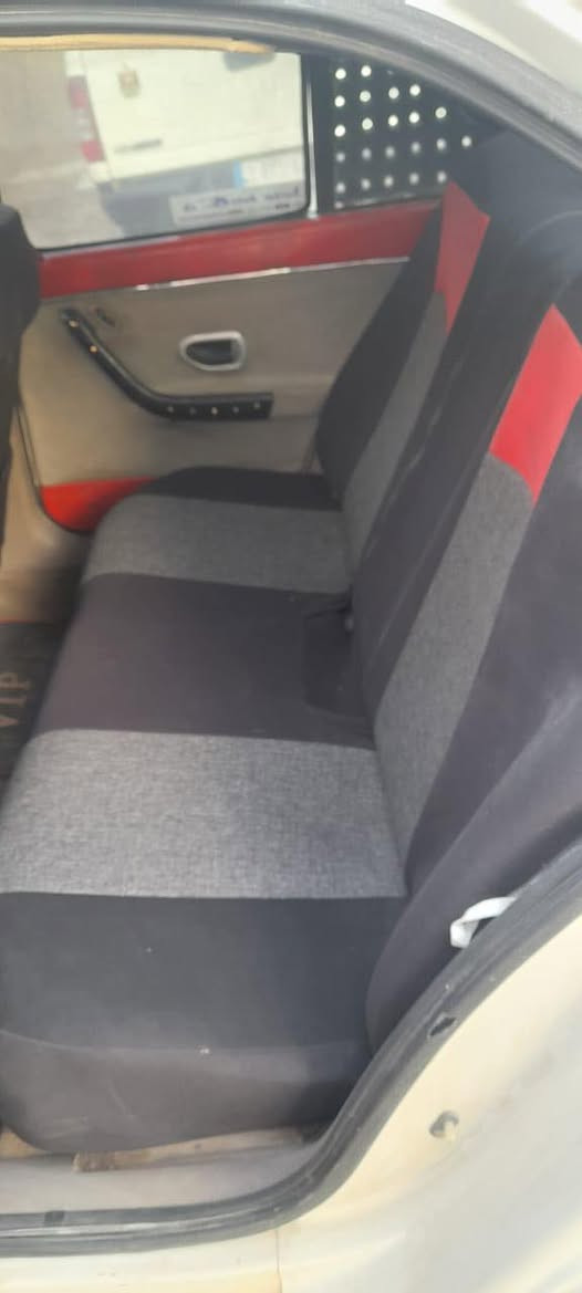 السلام وعليكم سمند ناطق 2013 سيارة ع شوفة عينكم مال بيت يرادلها ترتيب بسيط حداديه وربل ولف لاتنقيص لاتبخير مبدل كازكيت منضومة تبريد جديدة تايرات جديدة ويل كب رياضي مرتبه السيارة وحلوة شاشه ايباد رقم بصرة سنويه منتهيه صار سنتين الغرامات عليه انه ادفعهن العنوان البصرة الزبير المربد الجديد رقم الهاتف *********** السعر 35 وبيها مجال
