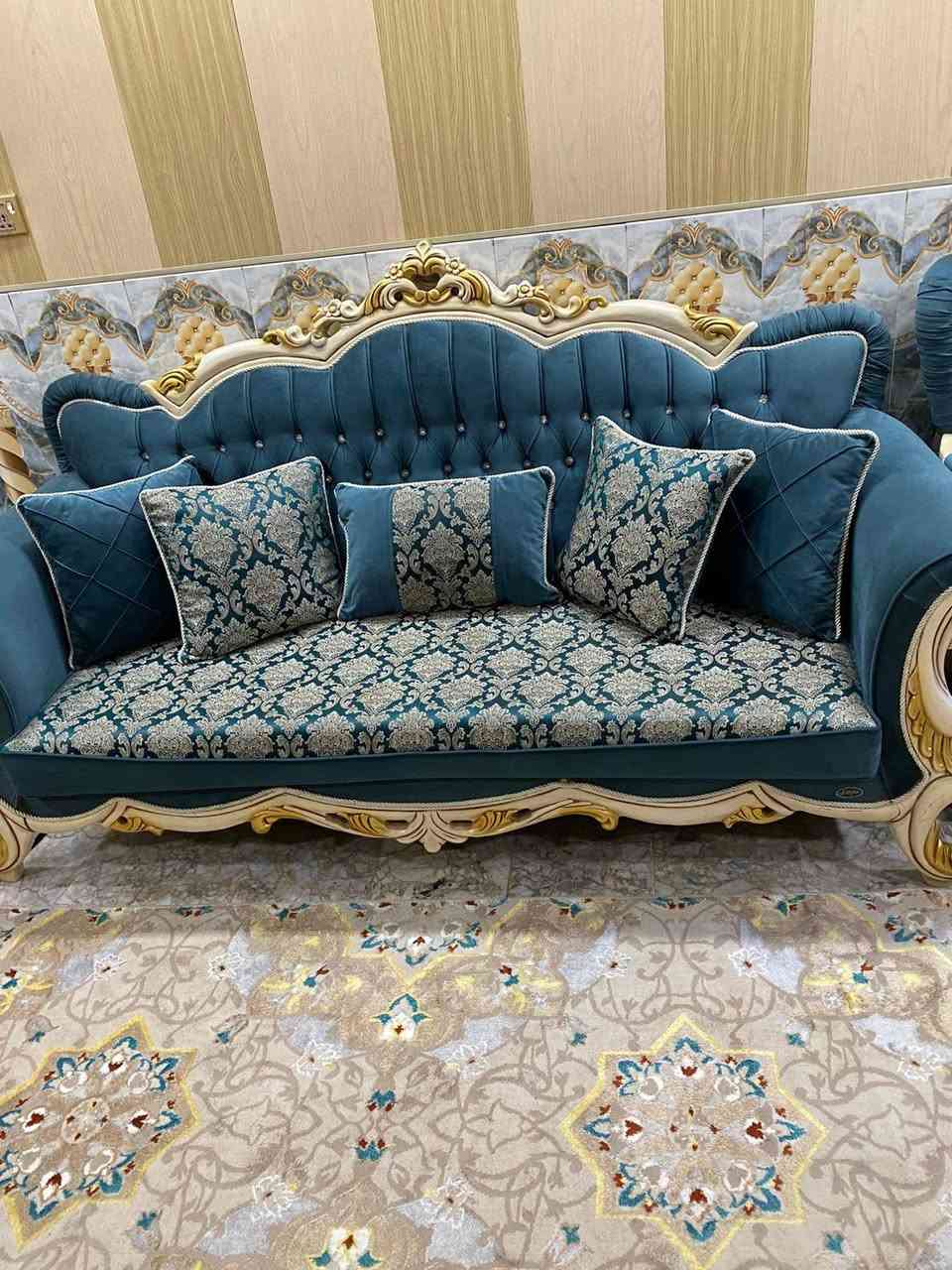 تخم للبيع ماخذي بمليونين ونص اريدة بمليون ***********
