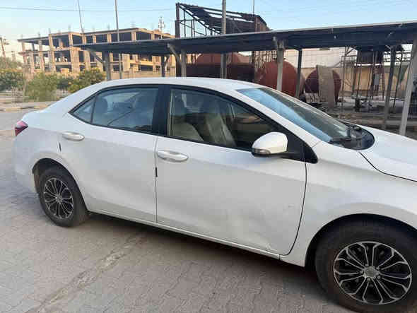 السلام عليكم
كورلا ياباني موديل ٢٠١٥ خليجي
السيارة ما بيها حادث قوي عدا بارد بالبابين عكس السايق و دعامية امامية مبدله اصلية 
السيارة ماشية ١٤٧ الف 
رقم بغداد باسمي سنوية و هزة جديدة 
مكاني بغداد الكرخ حي الخضراء
السعر ١٣٠ 
التواصل على الواتساب ***********
