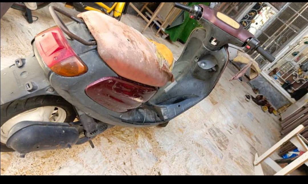 السلام عليكم دراجة 60 للبيع مكينتها كايمة سعرها125 وبايها مجال حك الجية استفسار***********
