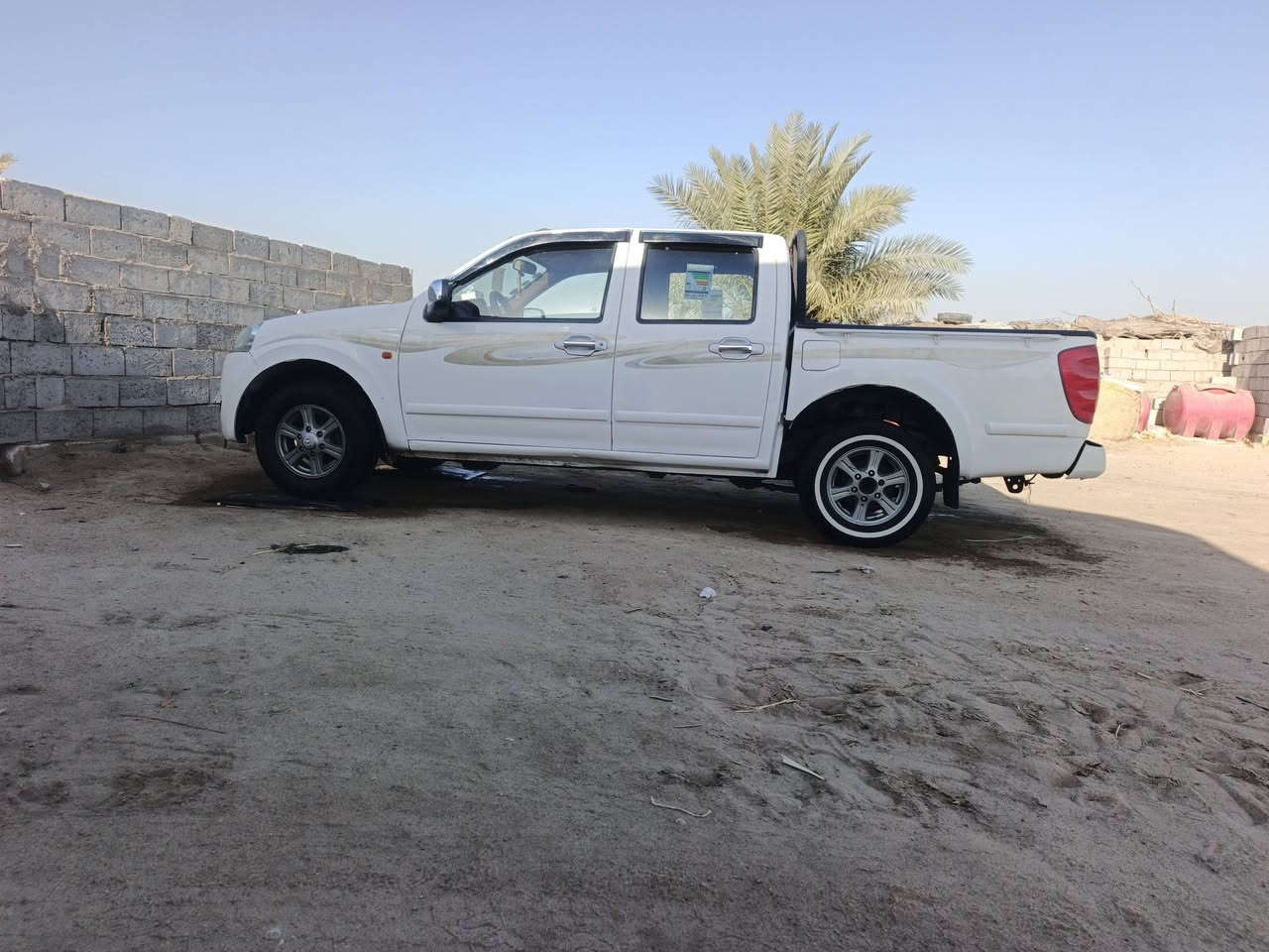 سلام عليكم كريت ويل للبيع موديل /2012/مكفوله كفاله عامه رقم قادسيه سنويه لل /27/سياره مال جناي جديده مكينه وكير جدد السعر /62/ وبيه مجال لشراي لاستفسار عل رقم /***********/مكان نجف
